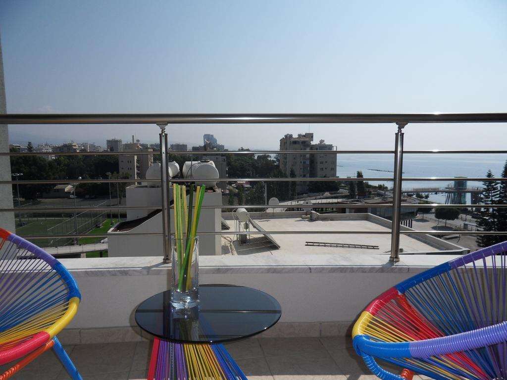 Eden Beach Apartment 611 リマソール 部屋 写真