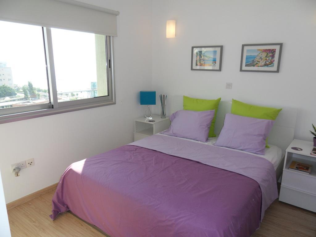 Eden Beach Apartment 611 リマソール 部屋 写真
