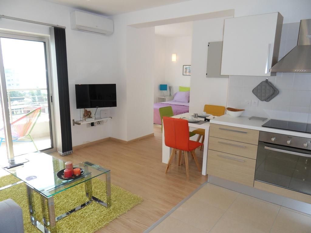 Eden Beach Apartment 611 リマソール 部屋 写真