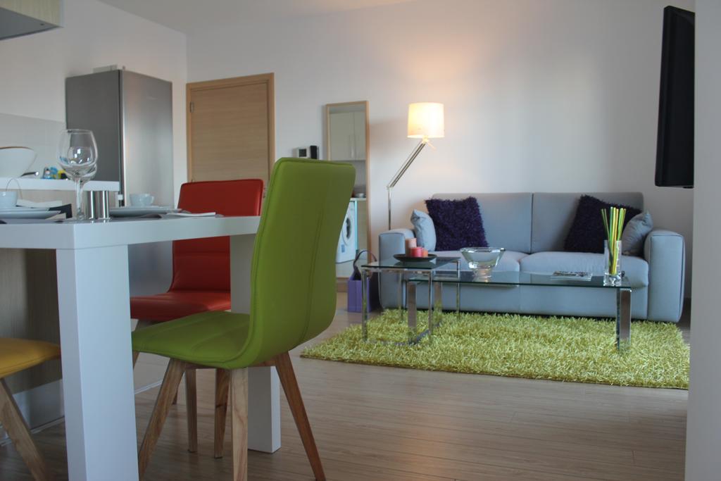 Eden Beach Apartment 611 リマソール 部屋 写真