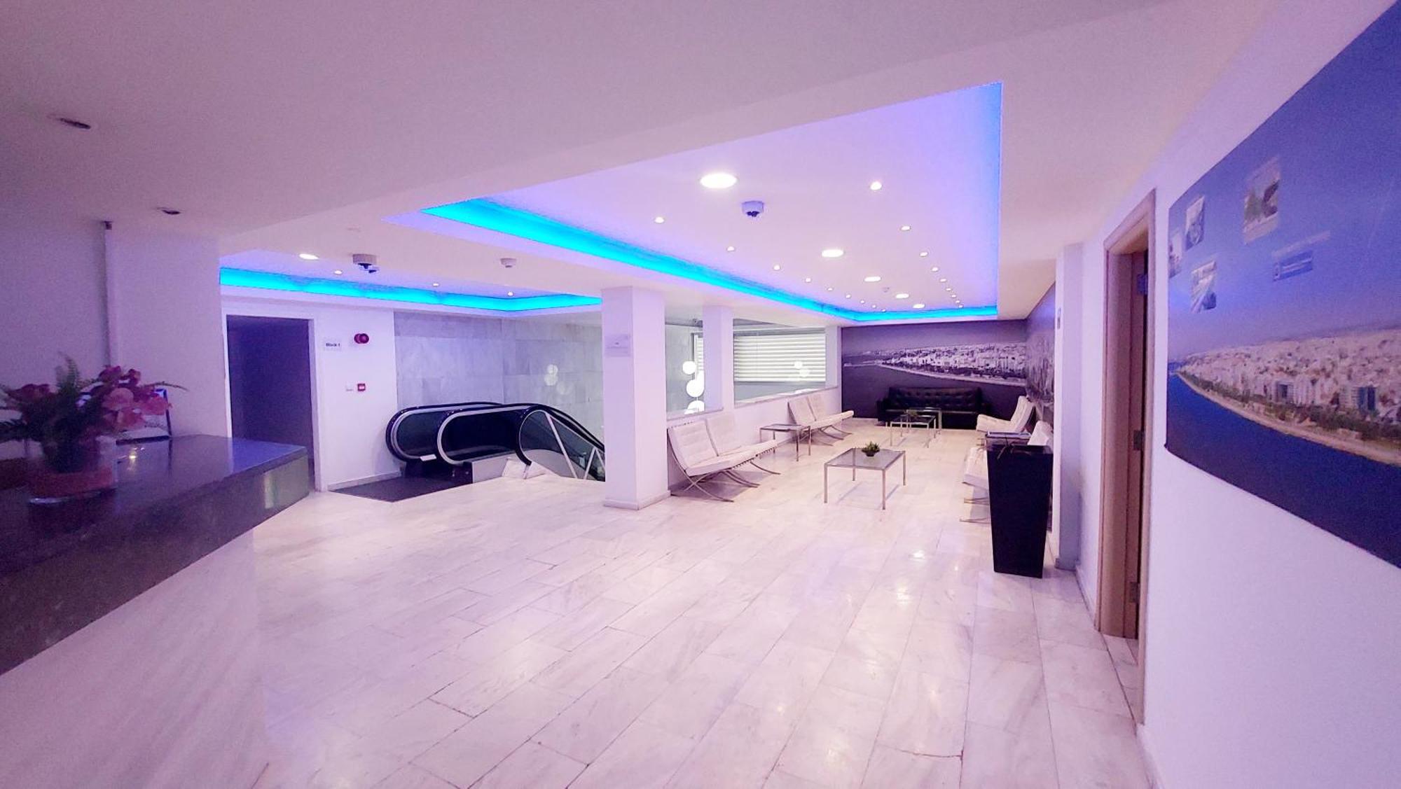 Eden Beach Apartment 611 リマソール エクステリア 写真
